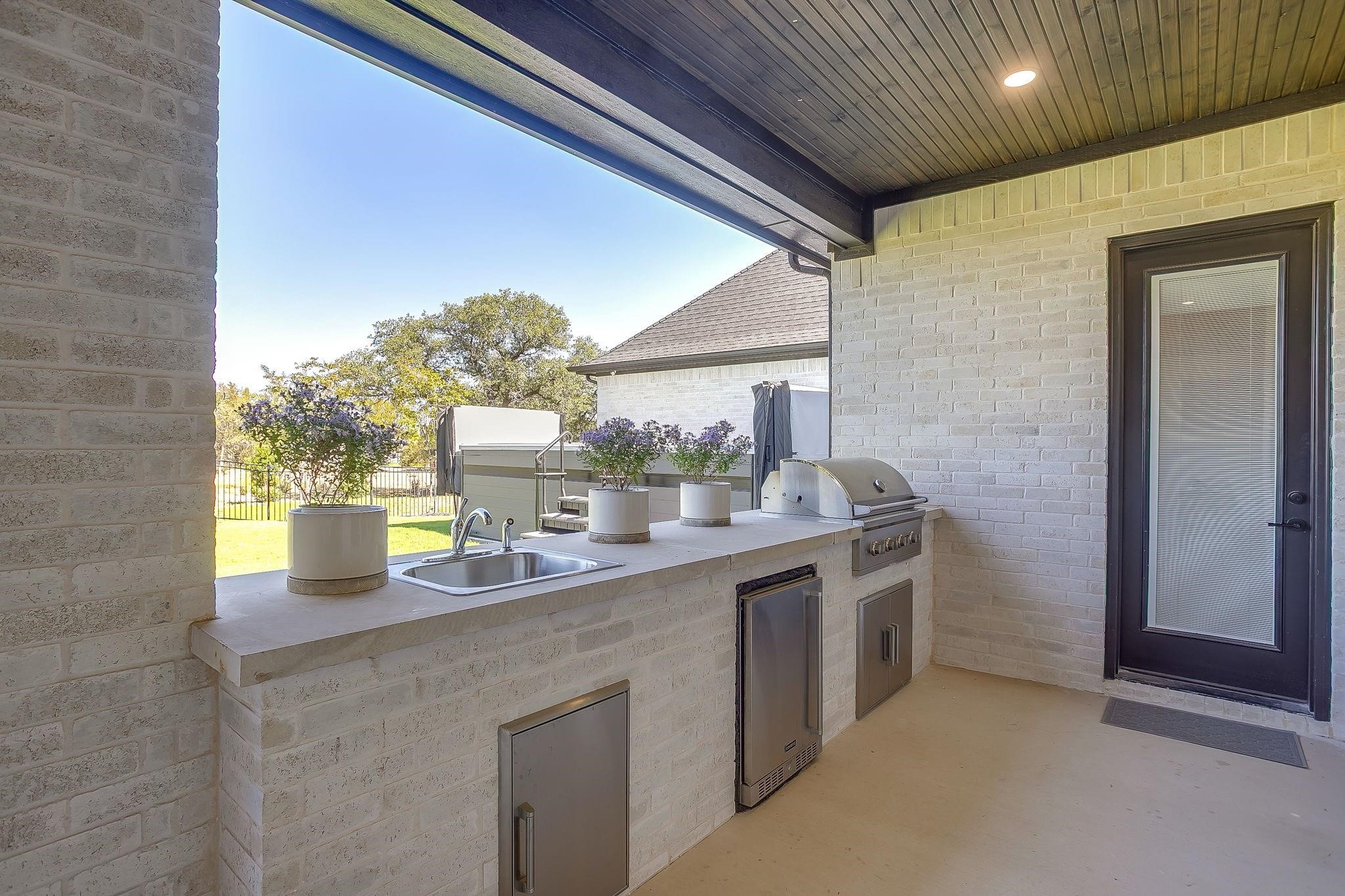 104 Woodview Creek Trail Fort Worth TX 76108