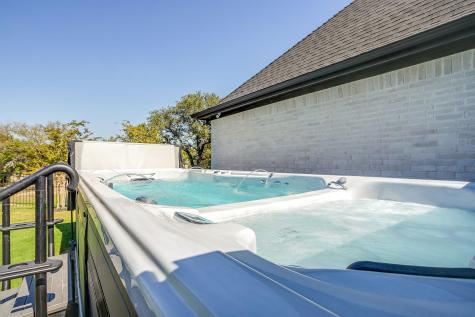 104 Woodview Creek Trail Fort Worth TX 76108