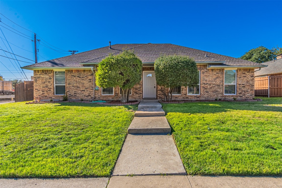 2801 Cambridgeshire Drive Carrollton TX 75007