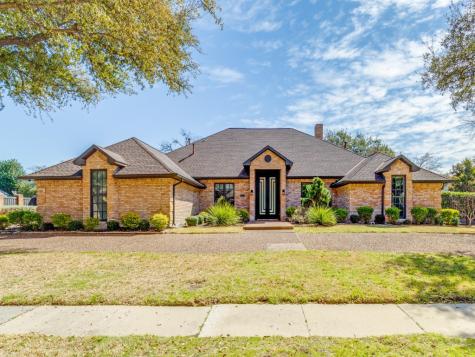 2400 Crown Knoll Lane Plano TX 75093