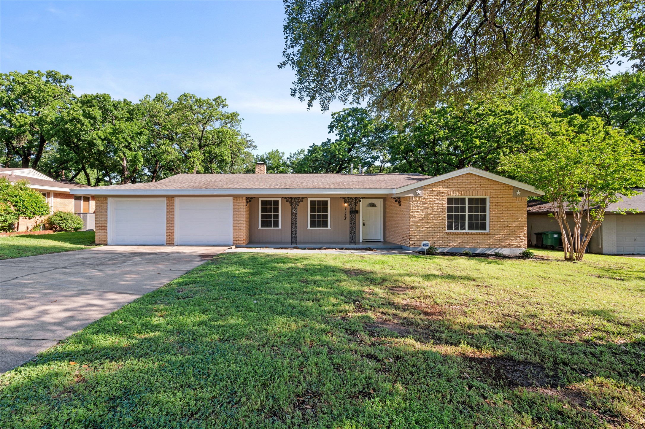 7233 Jewell Avenue Fort Worth TX 76112