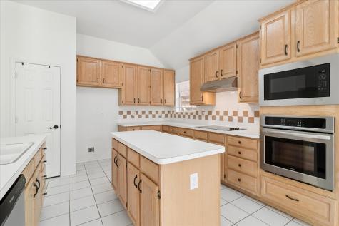 8402 Falconet Circle Mckinney TX 75072