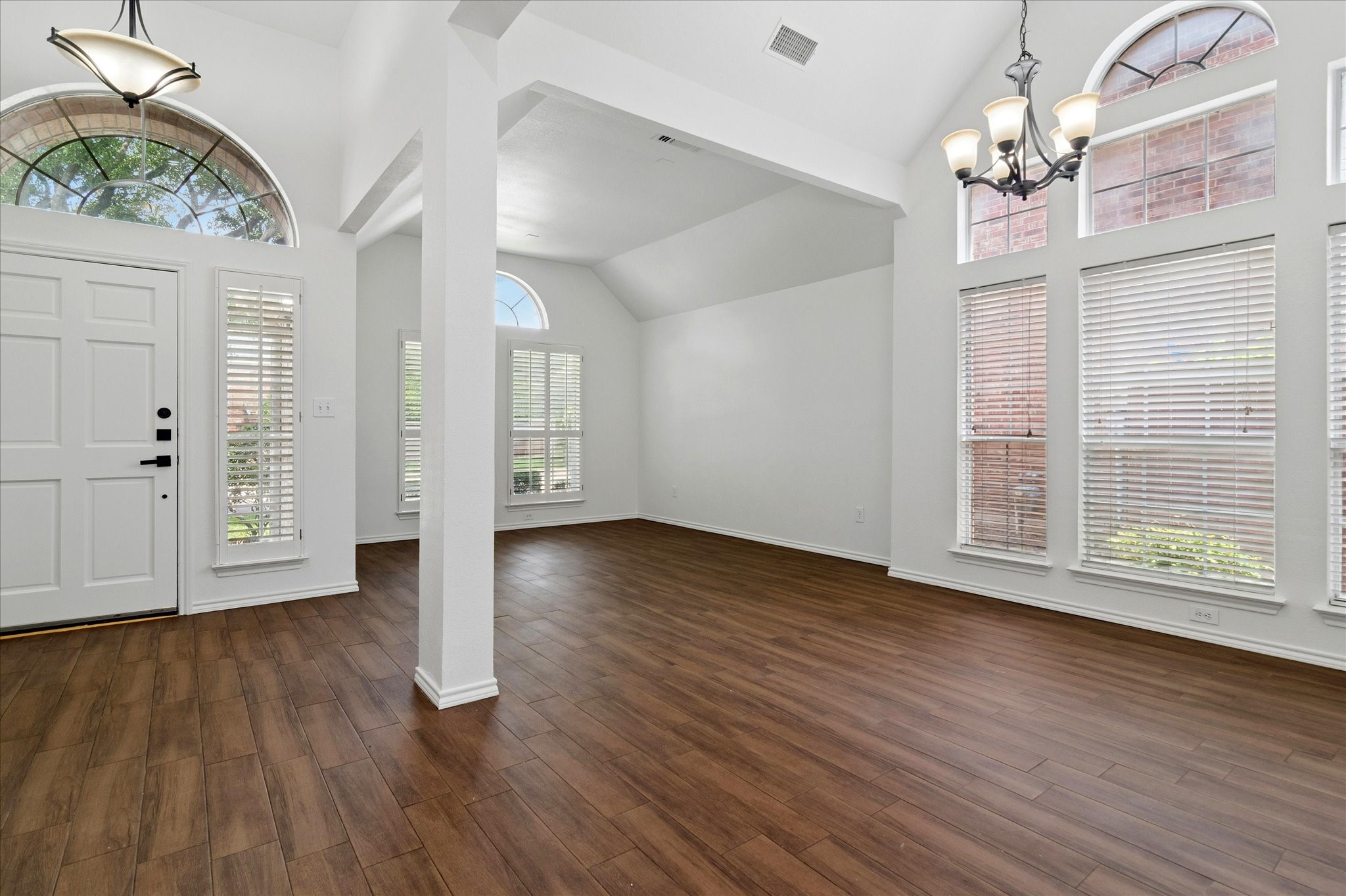 8402 Falconet Circle Mckinney TX 75072