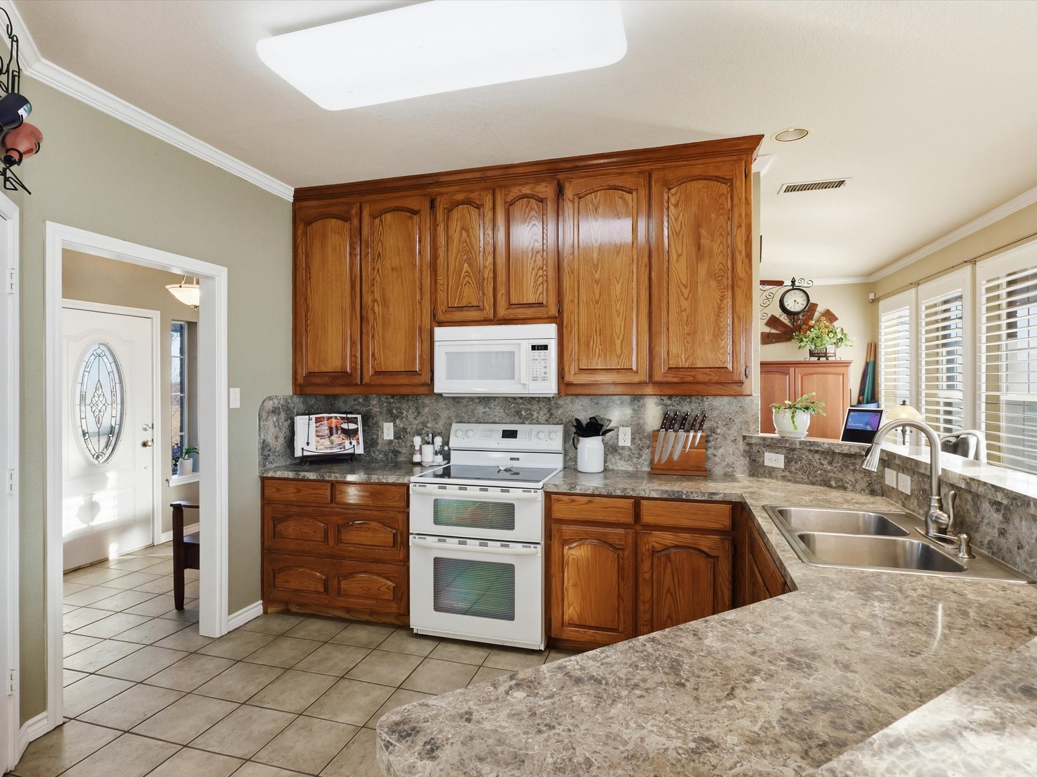 783 Christy Kay Lane Rhome TX 76078