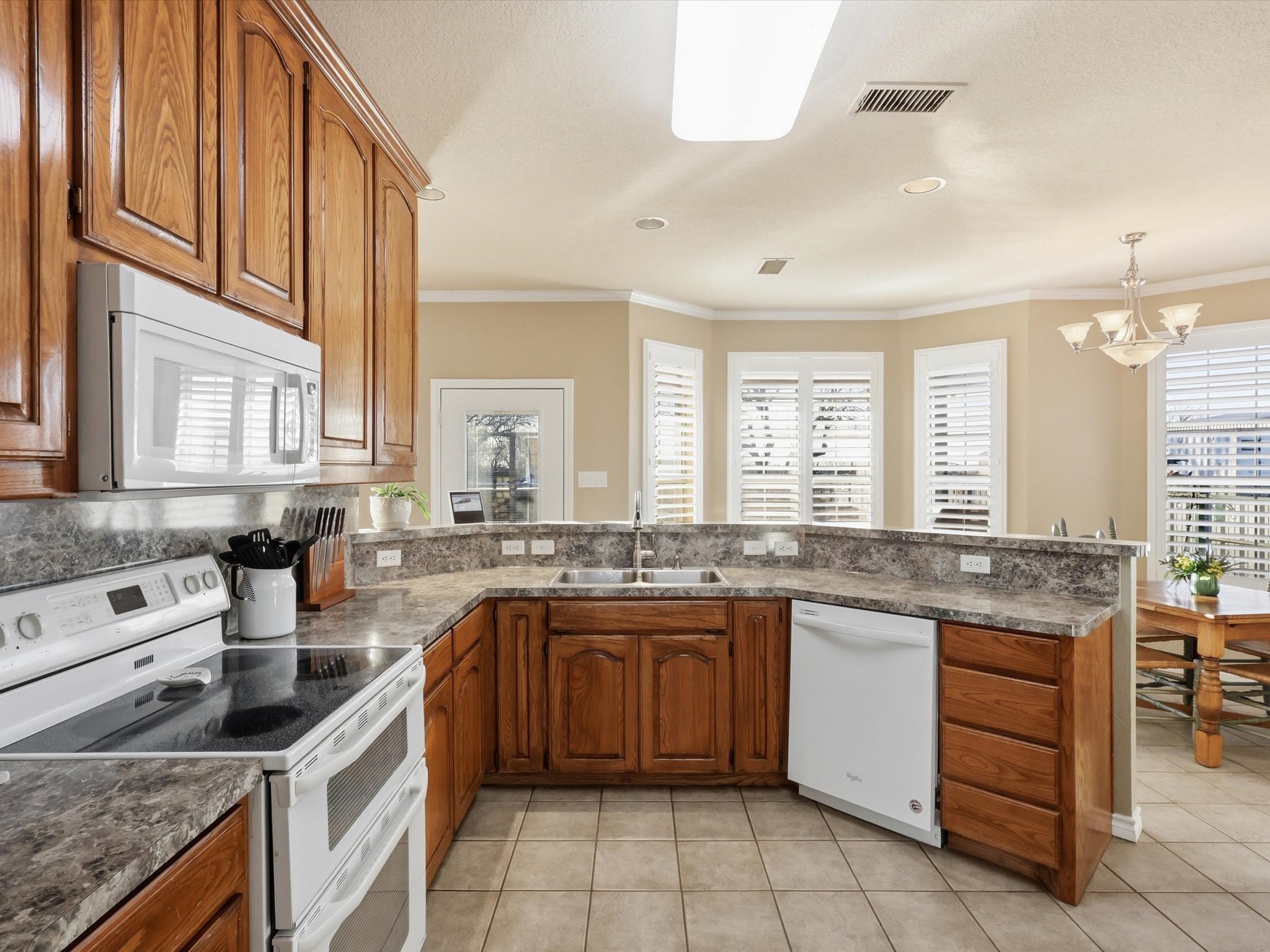 783 Christy Kay Lane Rhome TX 76078