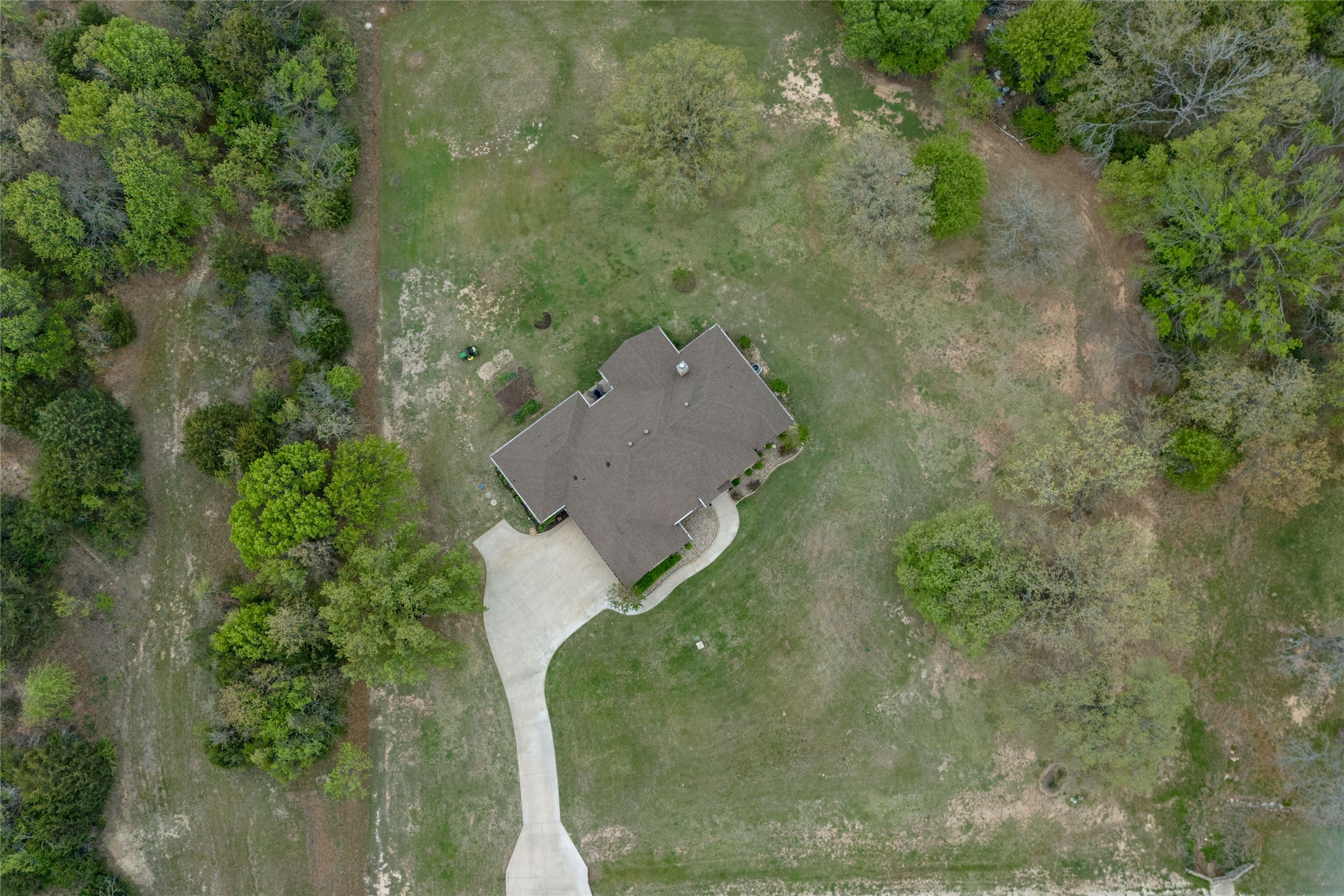 208 Ellis Creek Drive Weatherford TX 76085