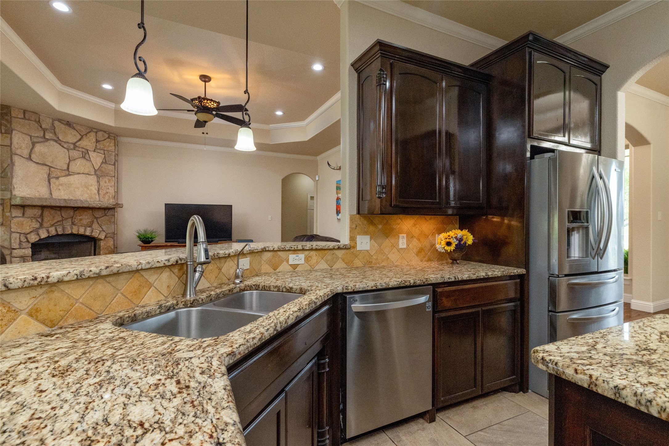 208 Ellis Creek Drive Weatherford TX 76085