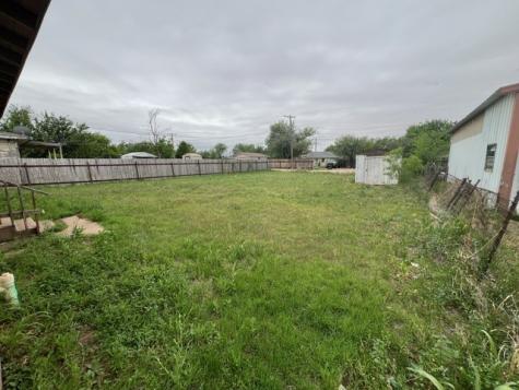 330 Avenue M Anson TX 79501
