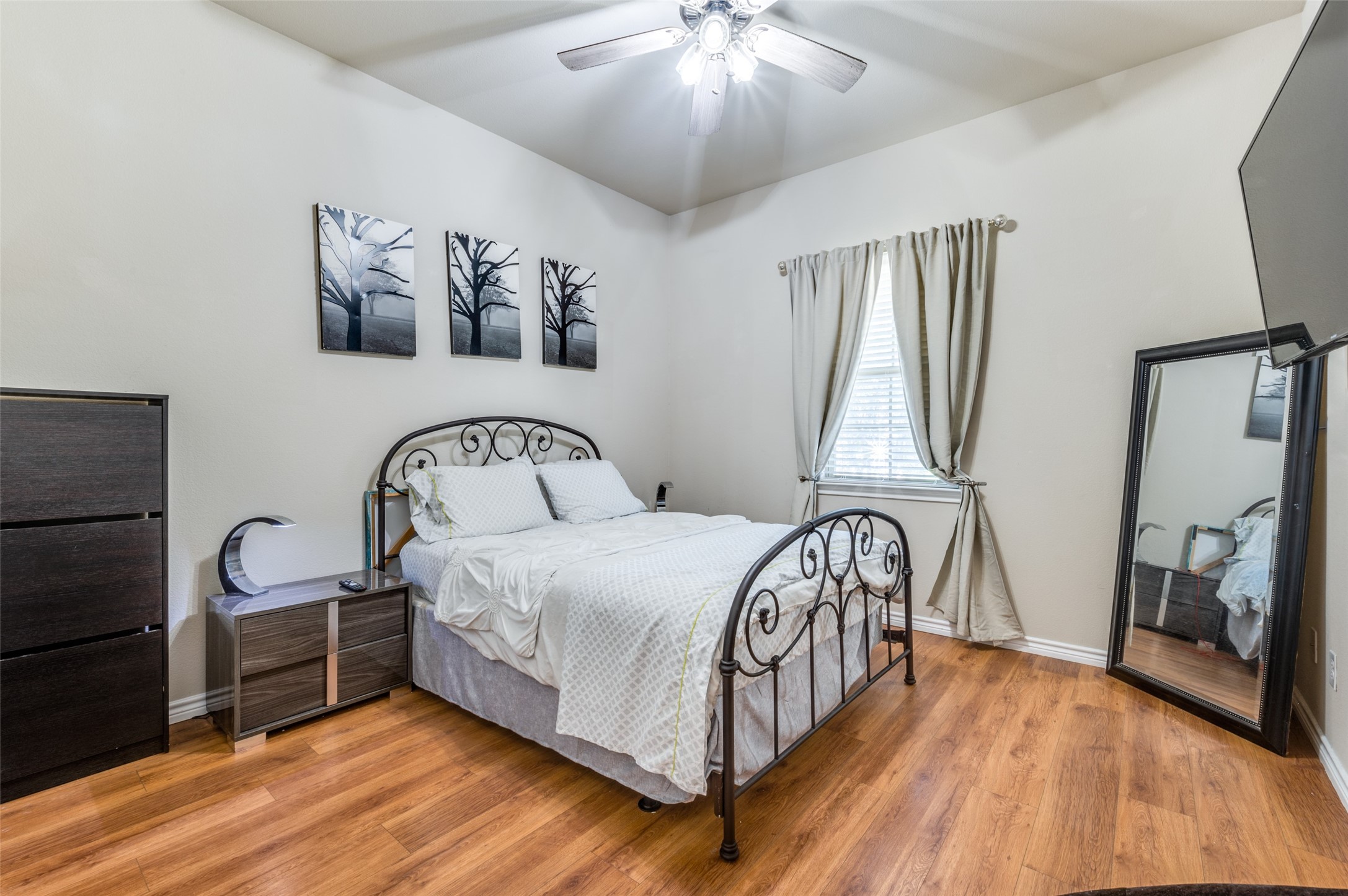 704 Louisville Road Aubrey TX 76227