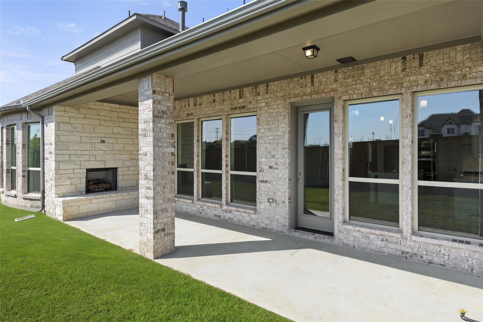 2003 Stratford Road Rockwall TX 75087