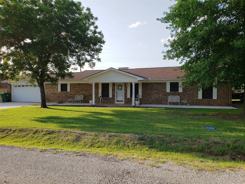 1005 Miller Drive Mineral Wells TX 76067