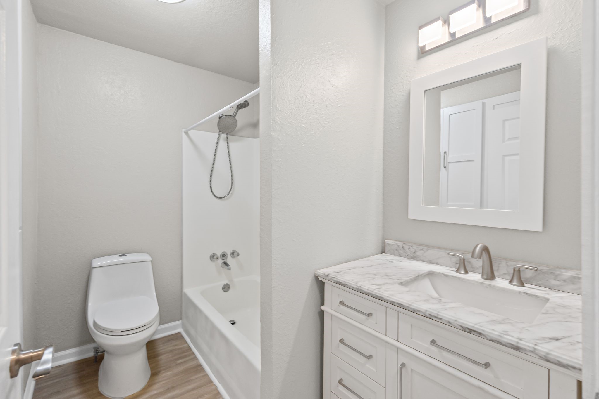 208 Lee Ivie Lane Emory TX 75440