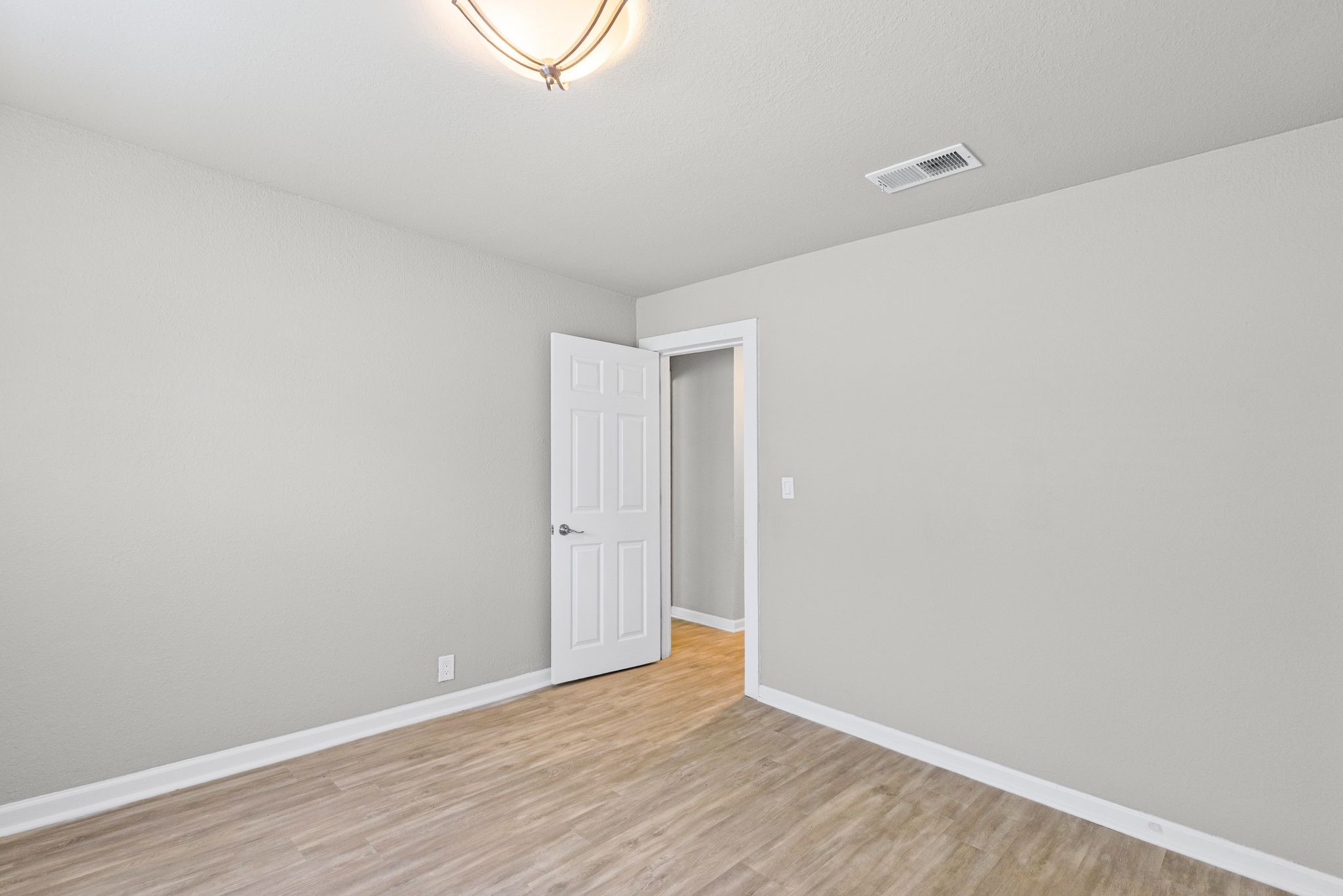 208 Lee Ivie Lane Emory TX 75440