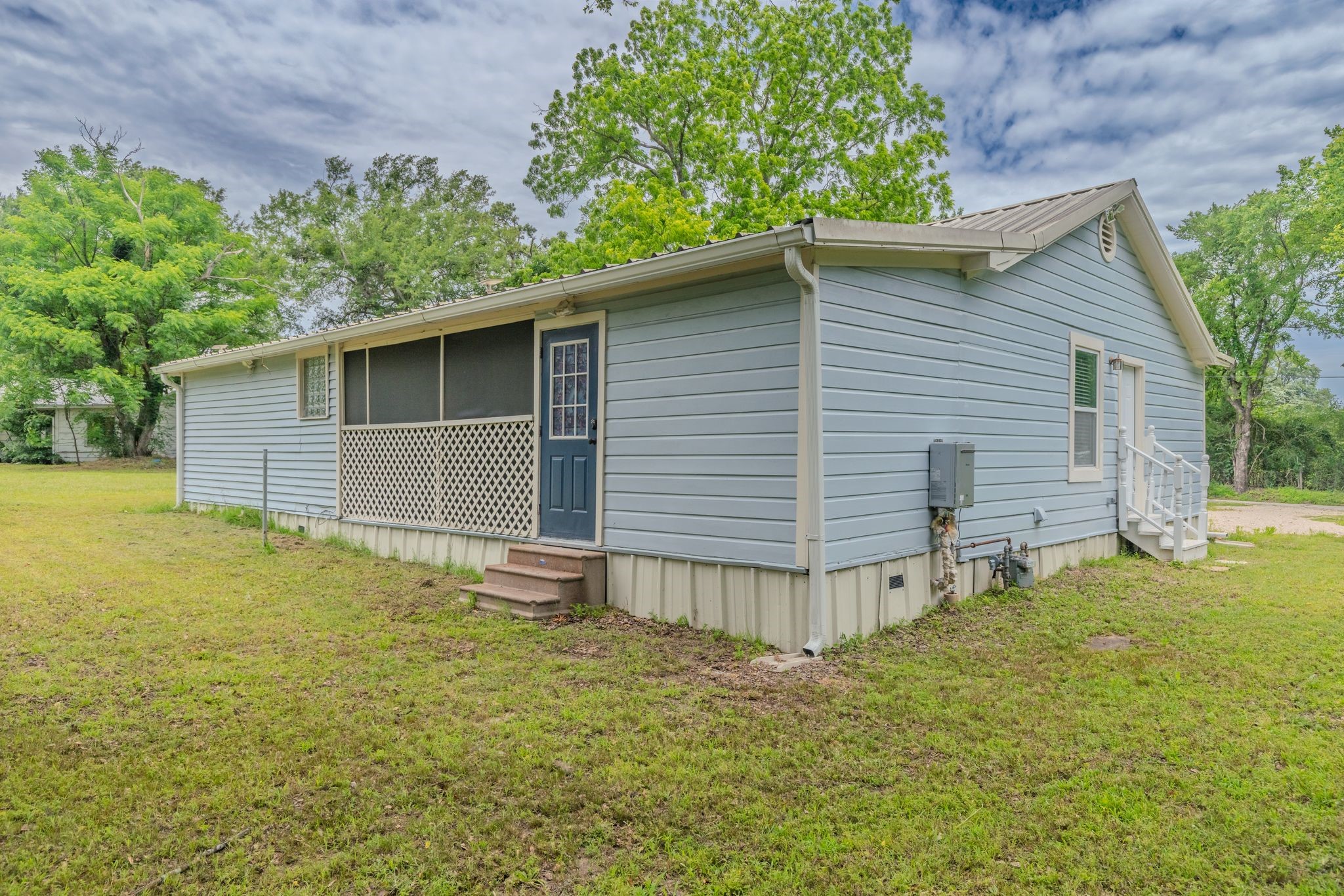 208 Lee Ivie Lane Emory TX 75440