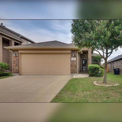 5220 Austin Ridge Drive Fort Worth TX 76179