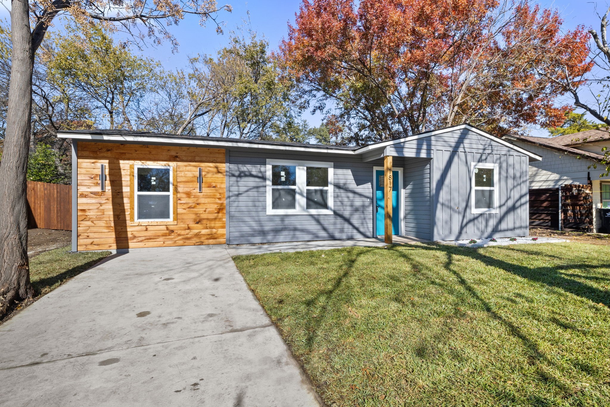 1817 Newton Street Arlington TX 76010