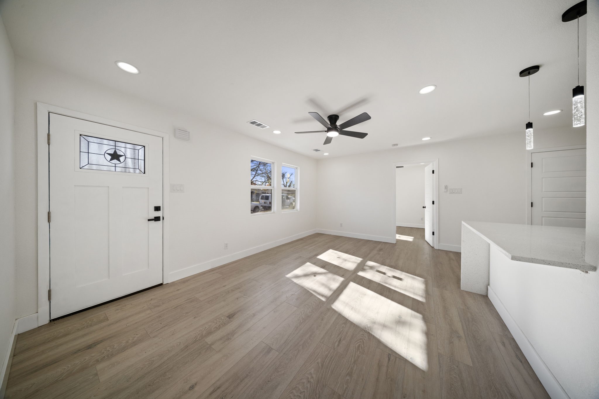 1817 Newton Street Arlington TX 76010