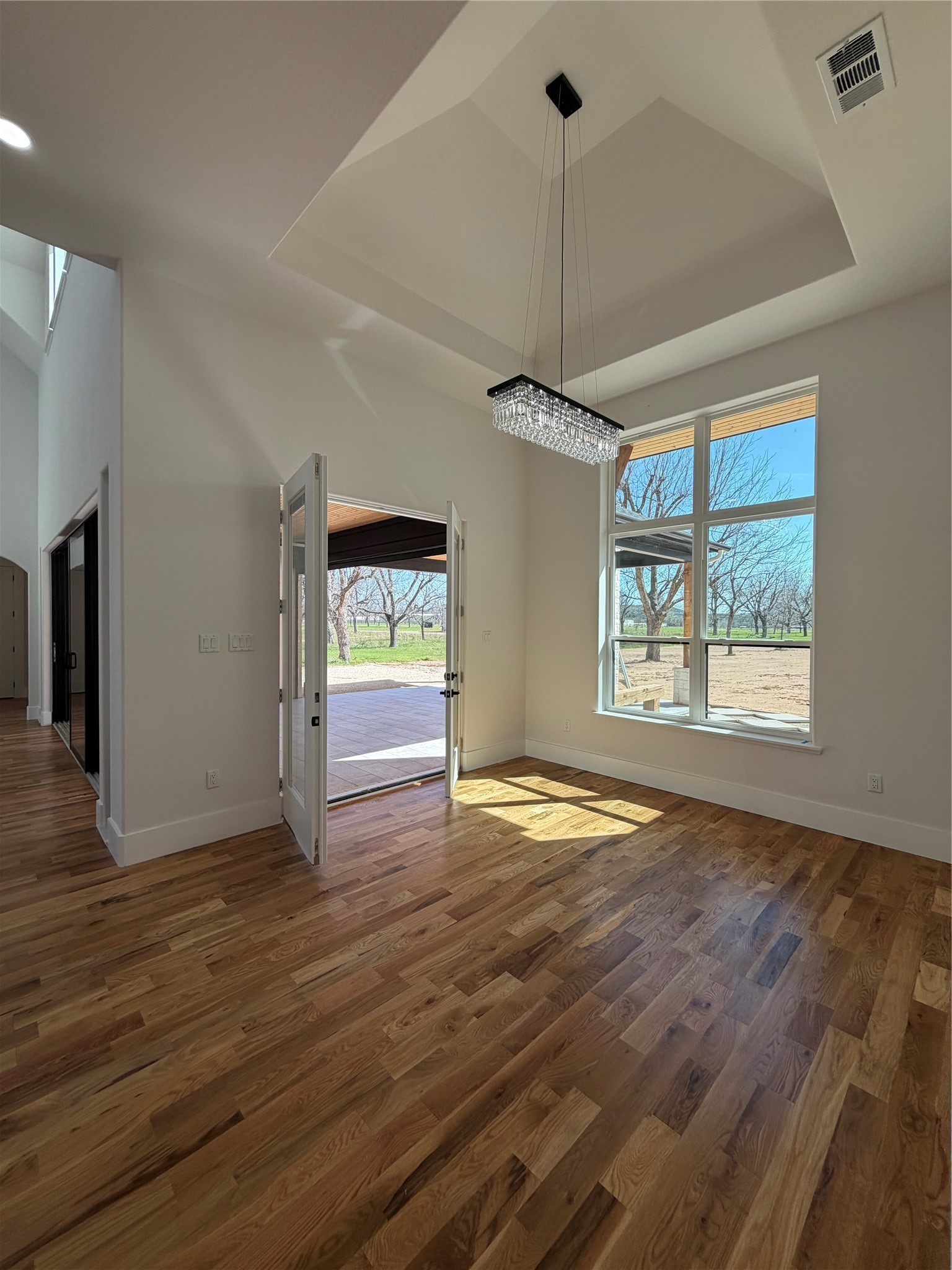 1637 Earhart Drive Granbury TX 76049