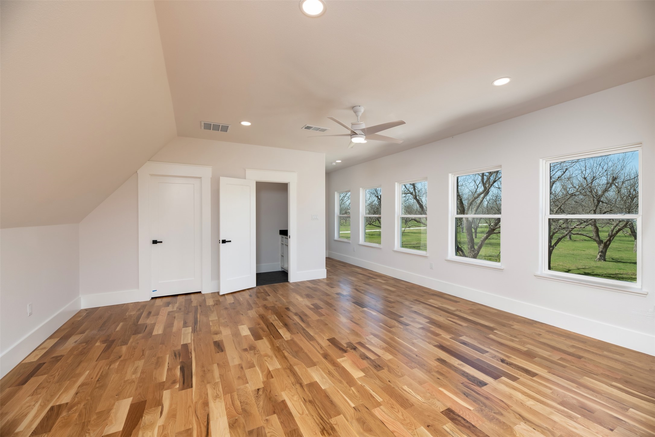 1637 Earhart Drive Granbury TX 76049