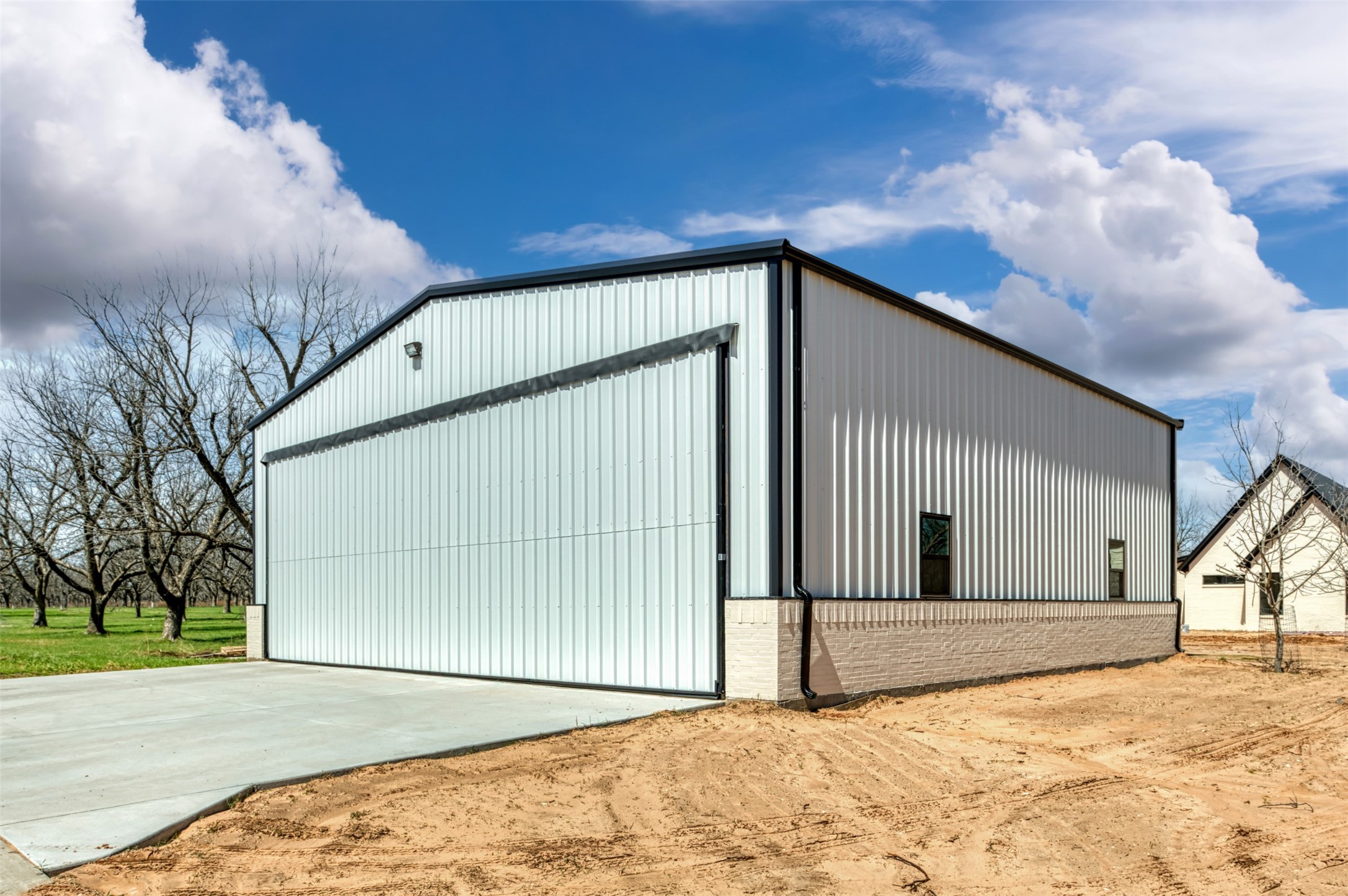 1637 Earhart Drive Granbury TX 76049