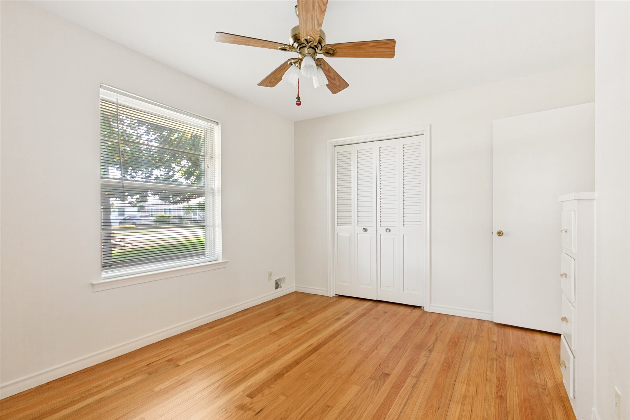 325 Hillside Avenue Richardson TX 75081