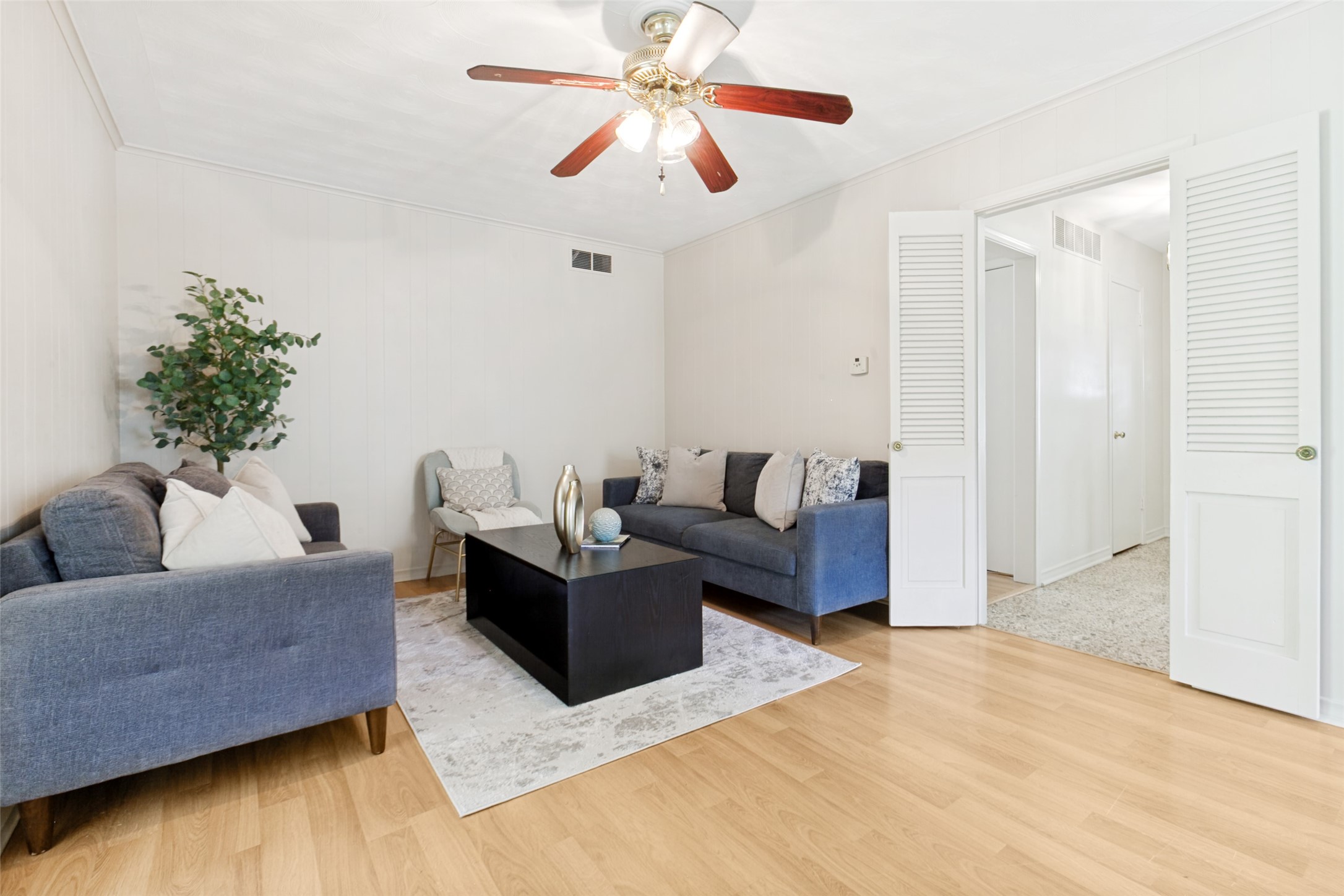 325 Hillside Avenue Richardson TX 75081