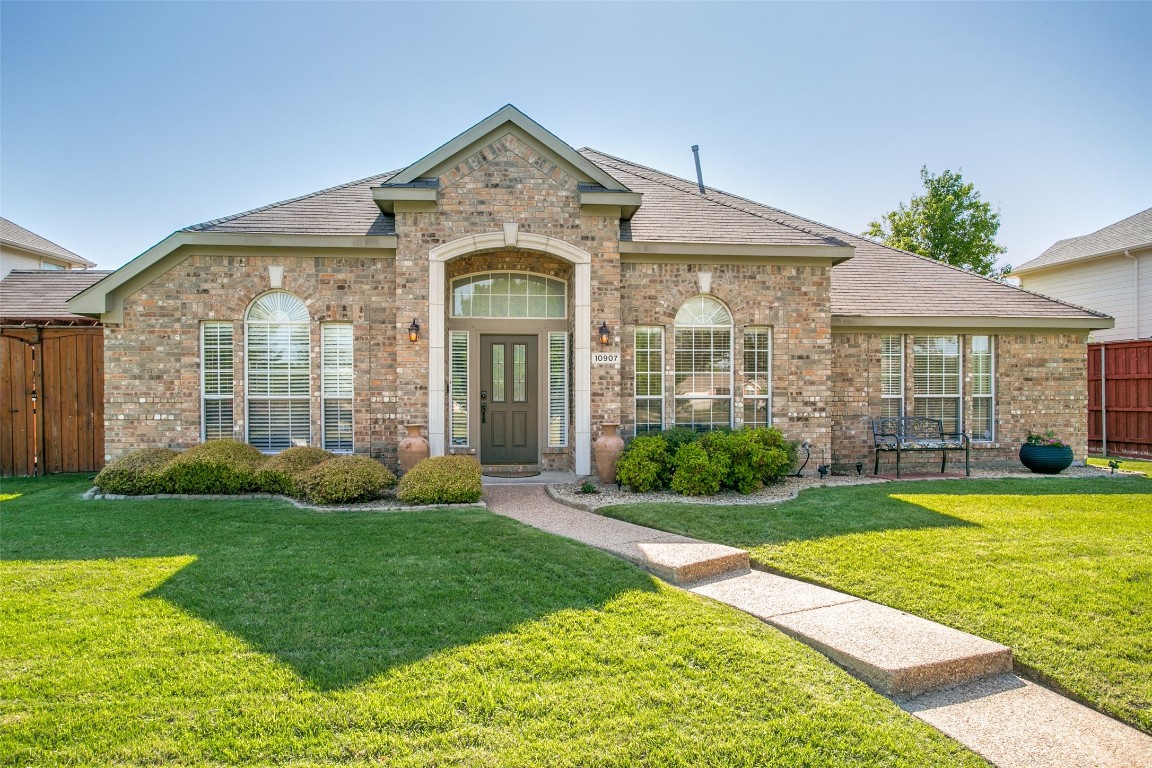 10907 Sweetwater Drive Frisco TX 75035