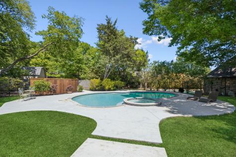 732 Creek Valley Court Allen TX 75002