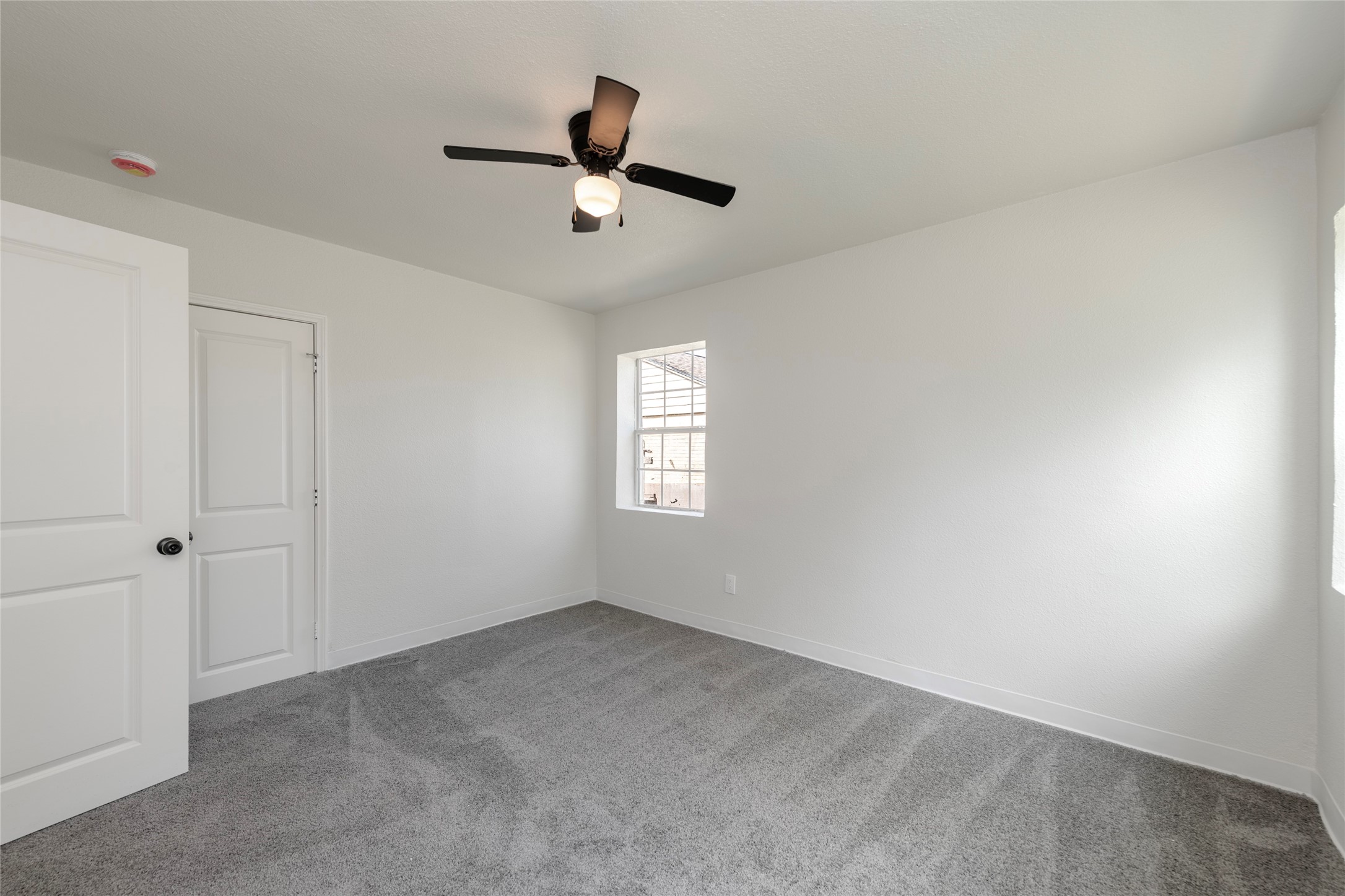 3924 Dismount Street Dallas TX 75211