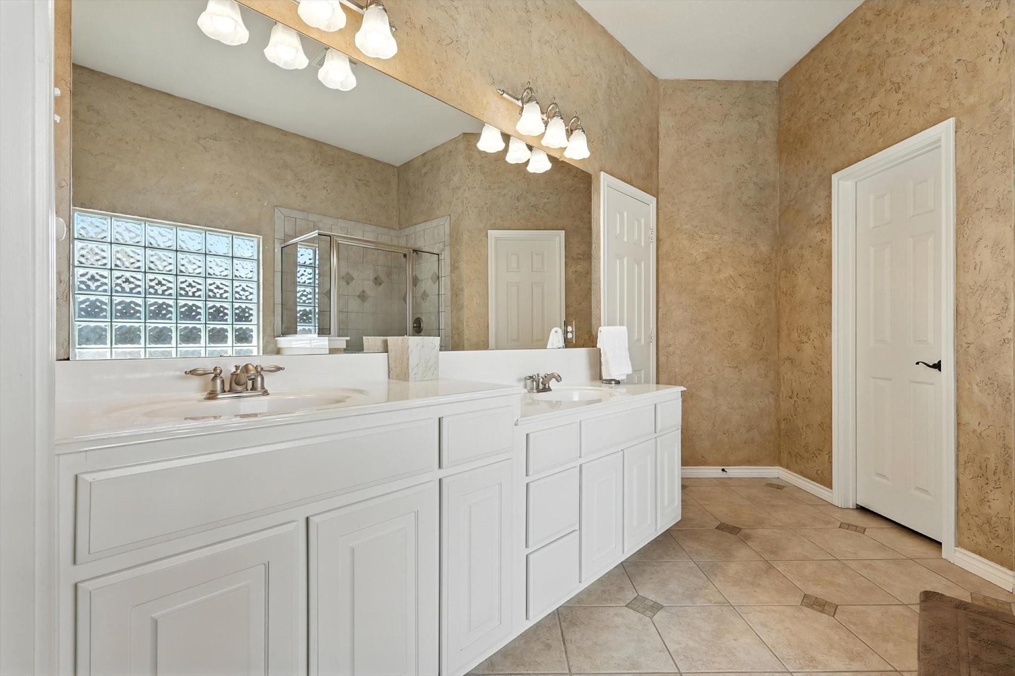 308 Sandy Cove Argyle TX 76226