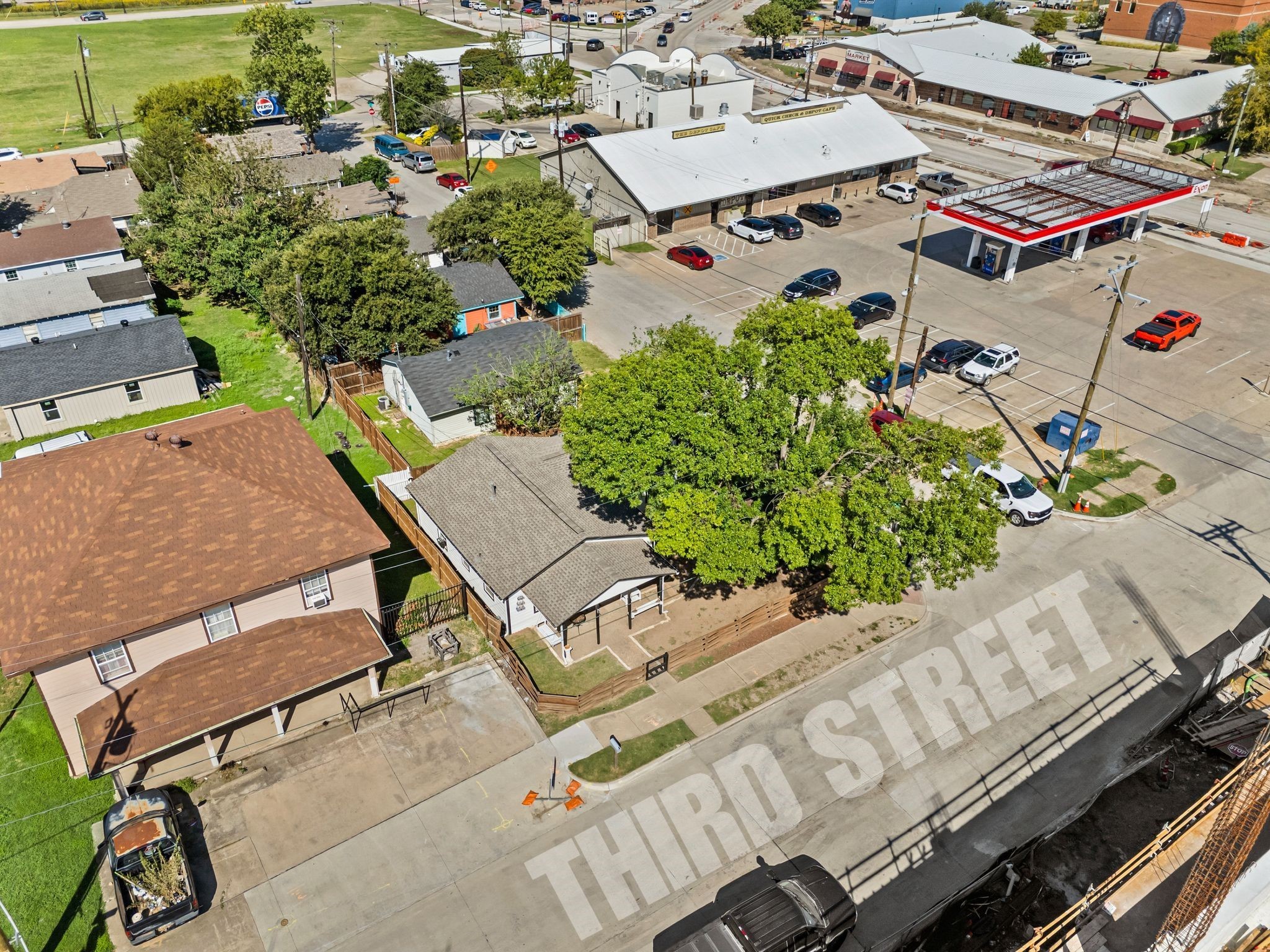 8841 3rd Street Frisco TX 75034