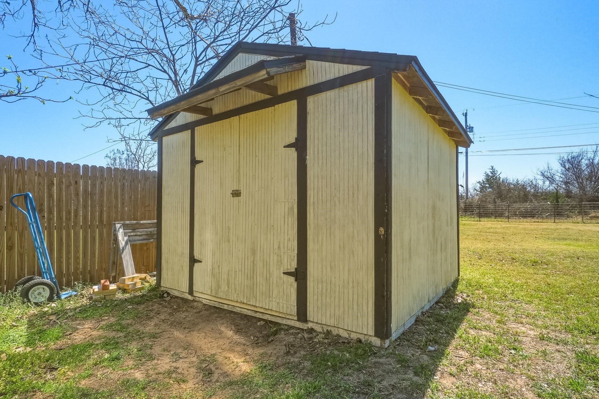 121 Sandy Lane Clyde TX 79510