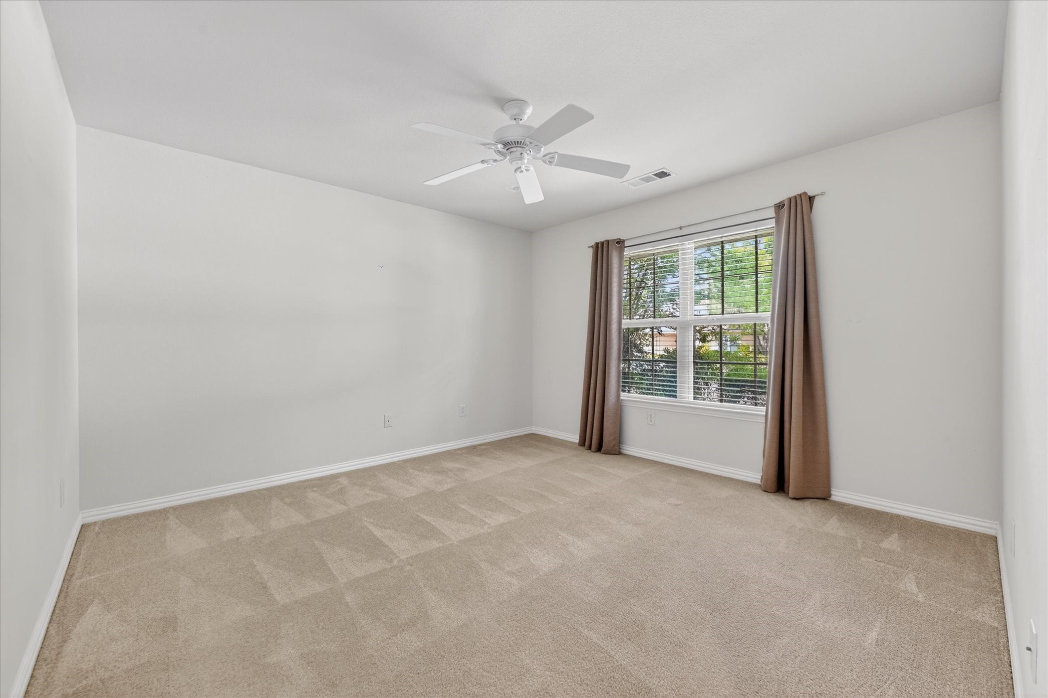 11217 Southerland Drive Denton TX 76207