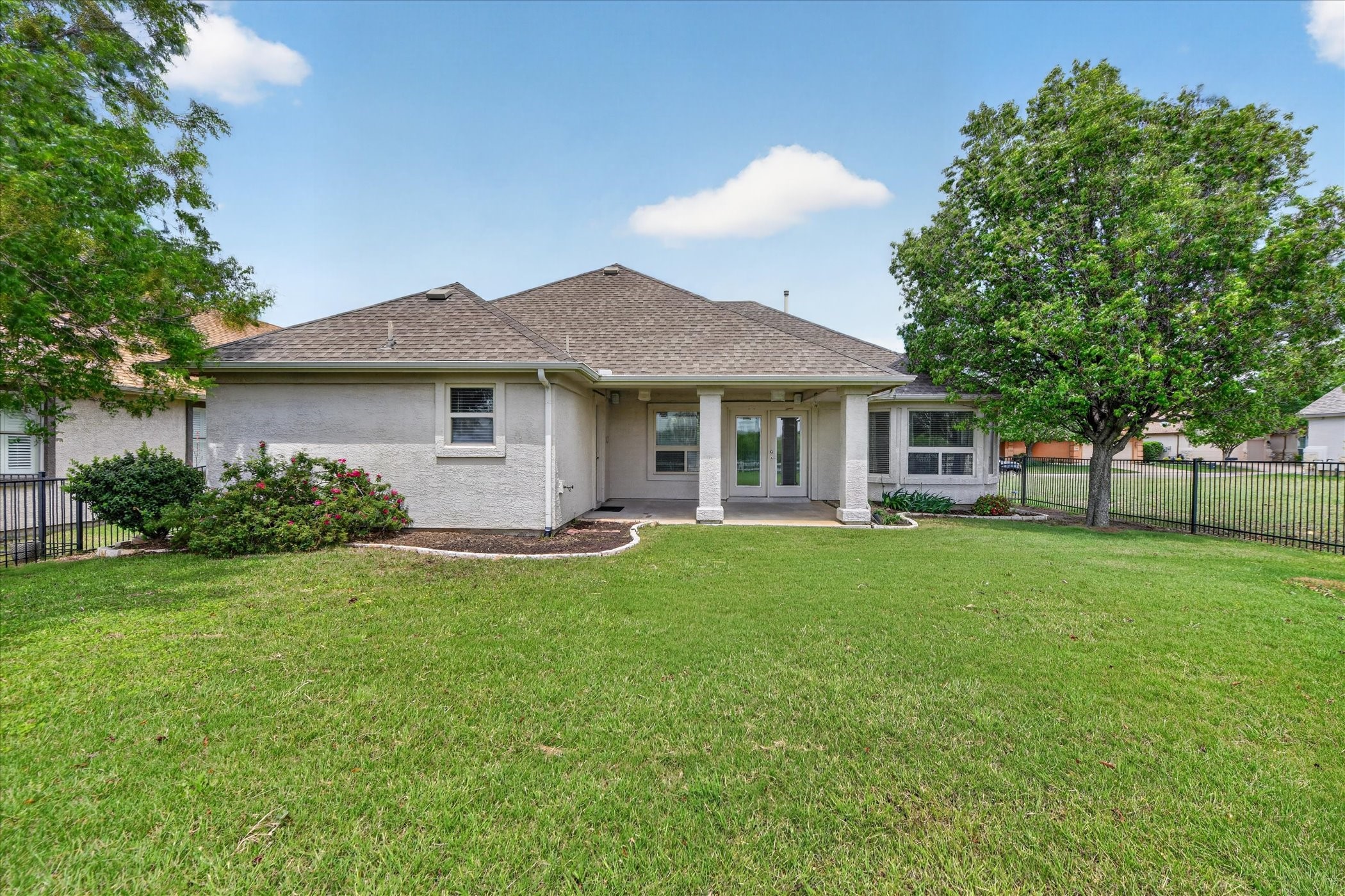 11217 Southerland Drive Denton TX 76207