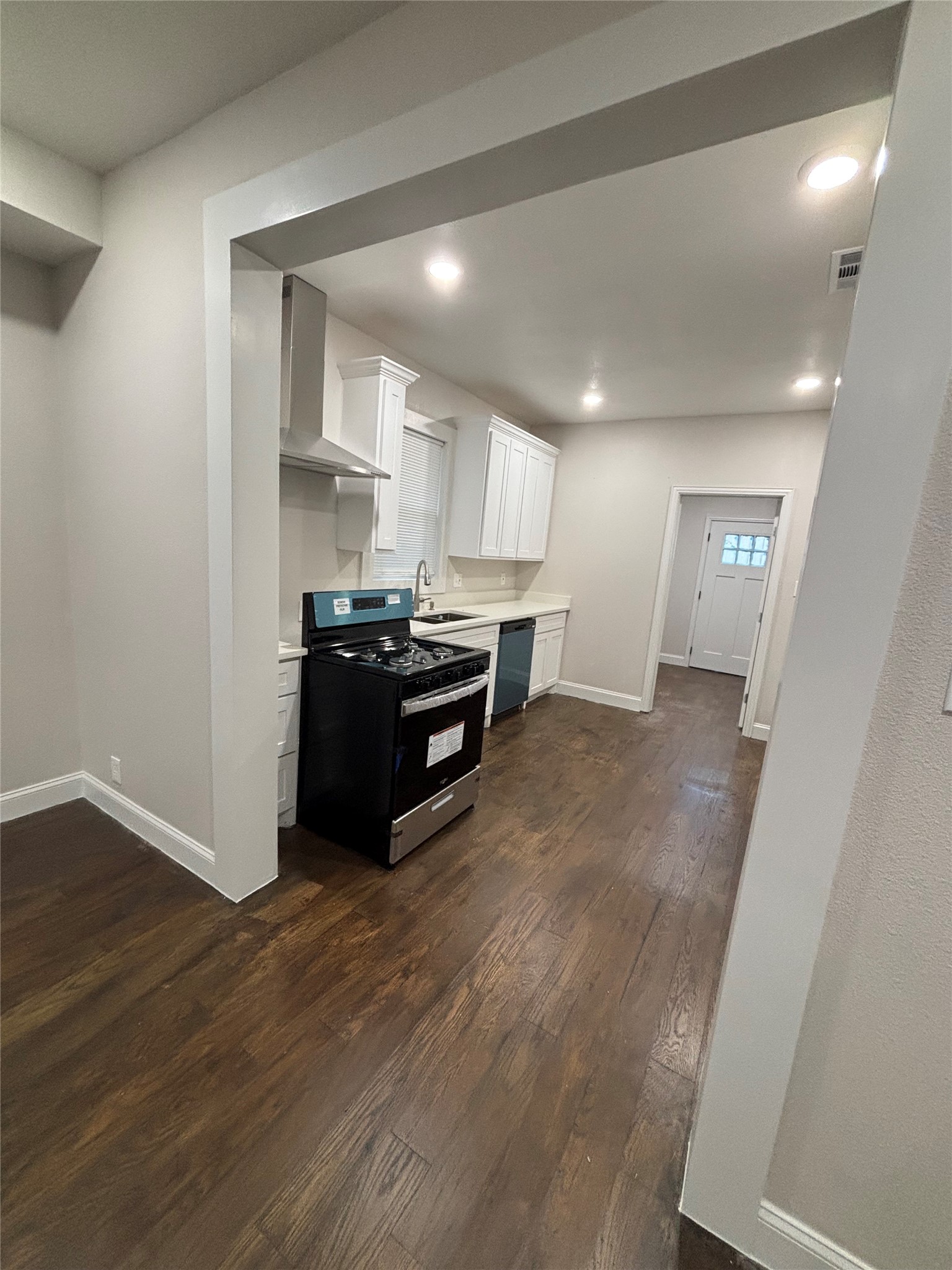 620 S Willomet Avenue Dallas TX 75208