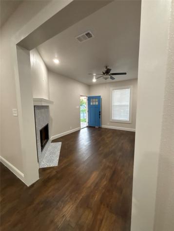 620 S Willomet Avenue Dallas TX 75208
