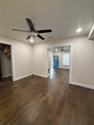 620 S Willomet Avenue Dallas TX 75208