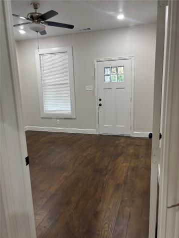 620 S Willomet Avenue Dallas TX 75208