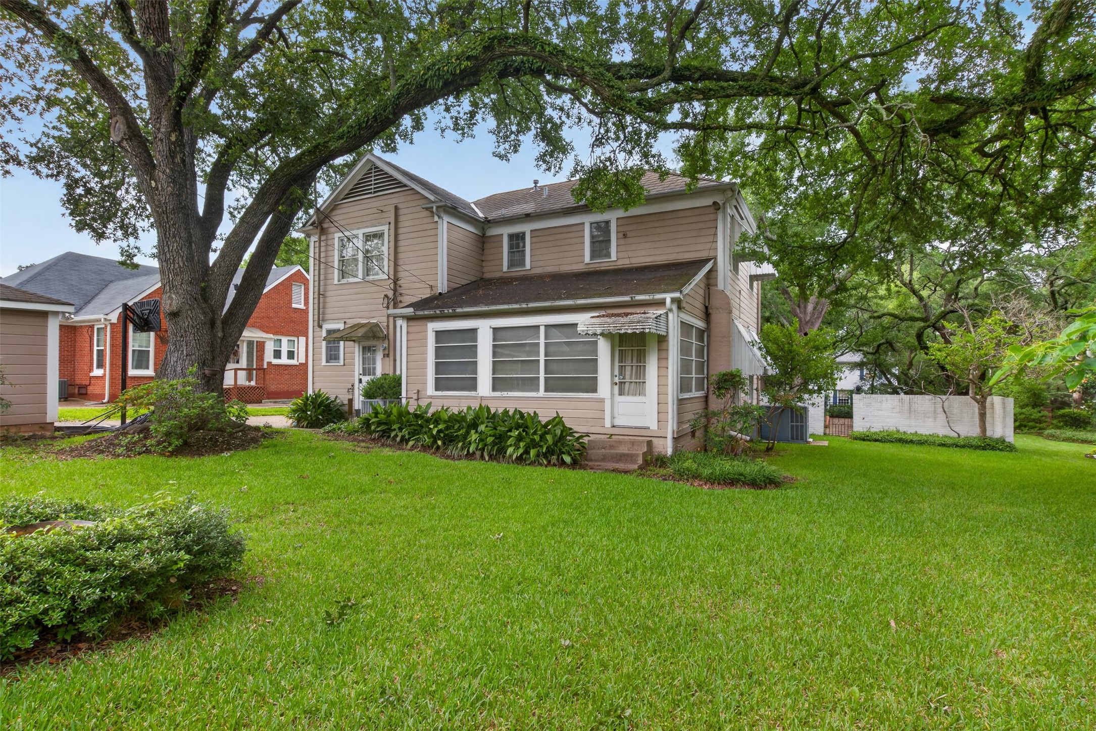 838 Mccormick Street Shreveport LA 71104