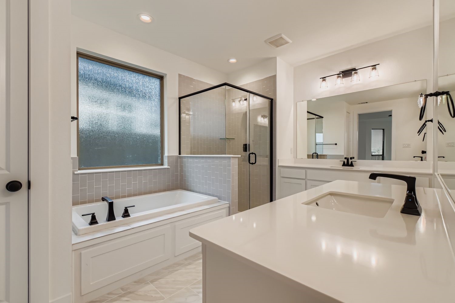 150 Longhorn Bend Rhome TX 76078