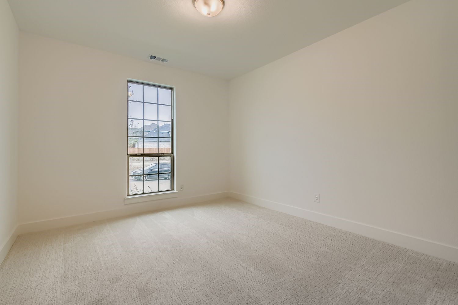 150 Longhorn Bend Rhome TX 76078