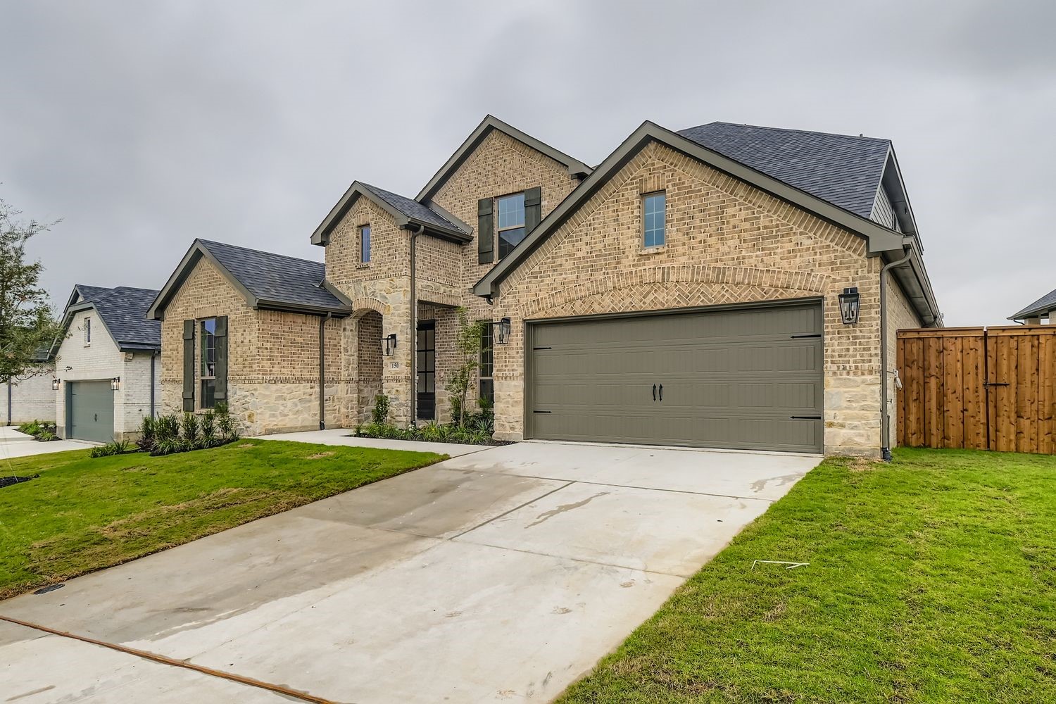 150 Longhorn Bend Rhome TX 76078