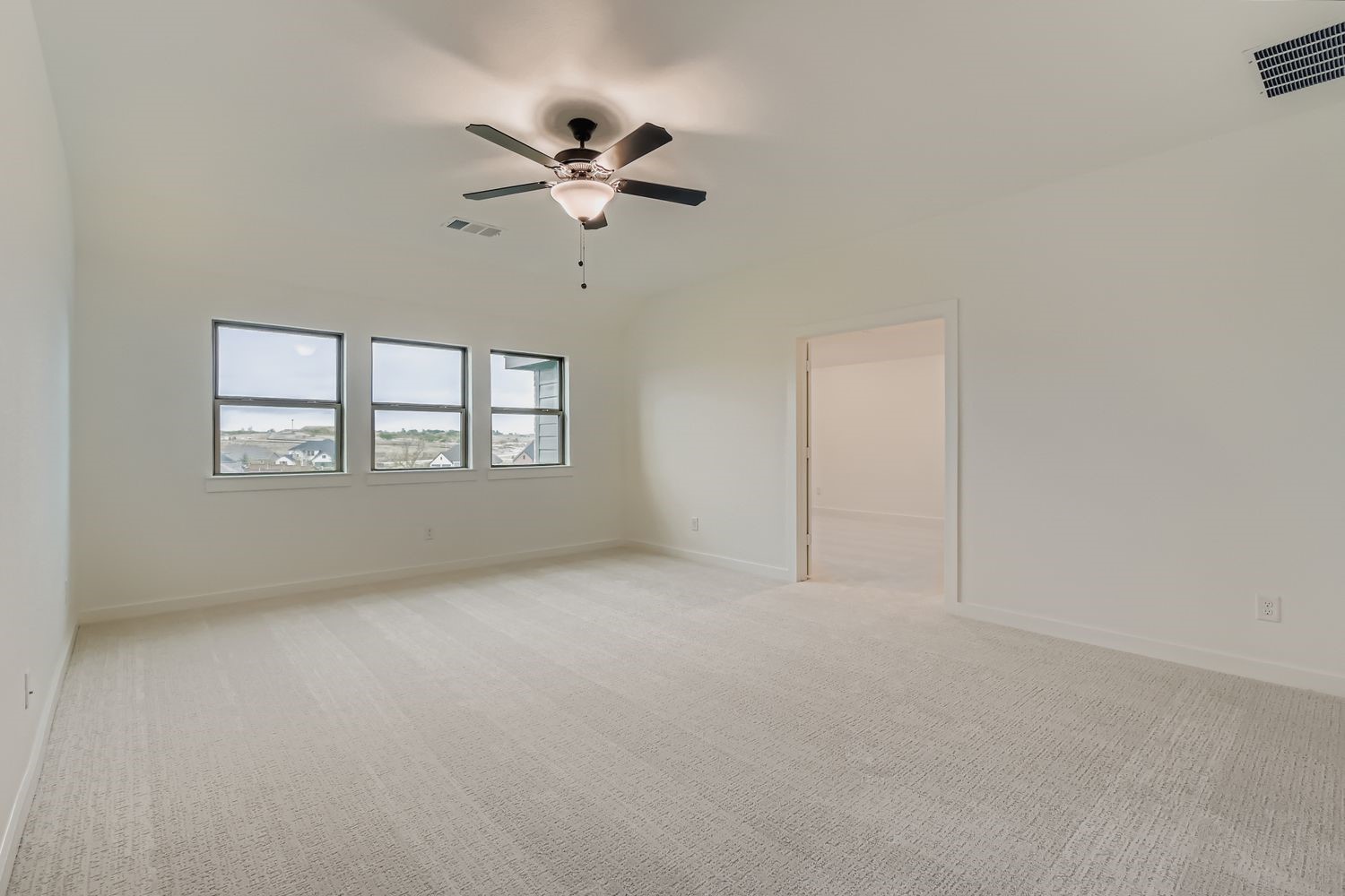 150 Longhorn Bend Rhome TX 76078