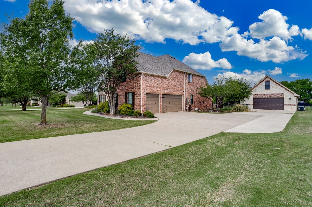 2890 Forest Drive Celina TX 75009