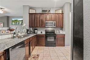 412 N Waterford Oaks Drive Cedar Hill TX 75104