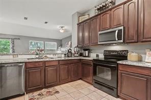 412 N Waterford Oaks Drive Cedar Hill TX 75104
