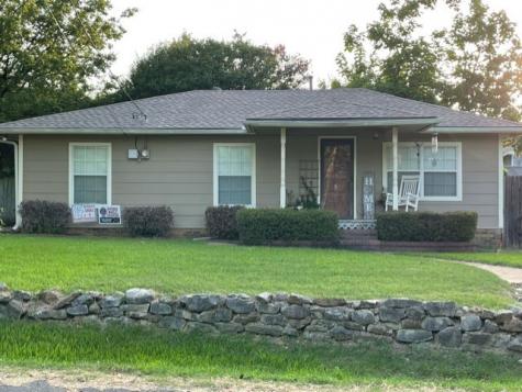 700 Caddell Street Aubrey TX 76227