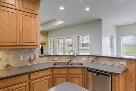 1066 West Road Waxahachie TX 75165