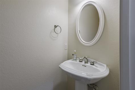 1066 West Road Waxahachie TX 75165