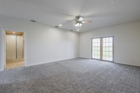 1066 West Road Waxahachie TX 75165